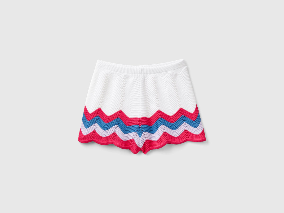 Shorts com padrão ondulado - ucb_image_FS