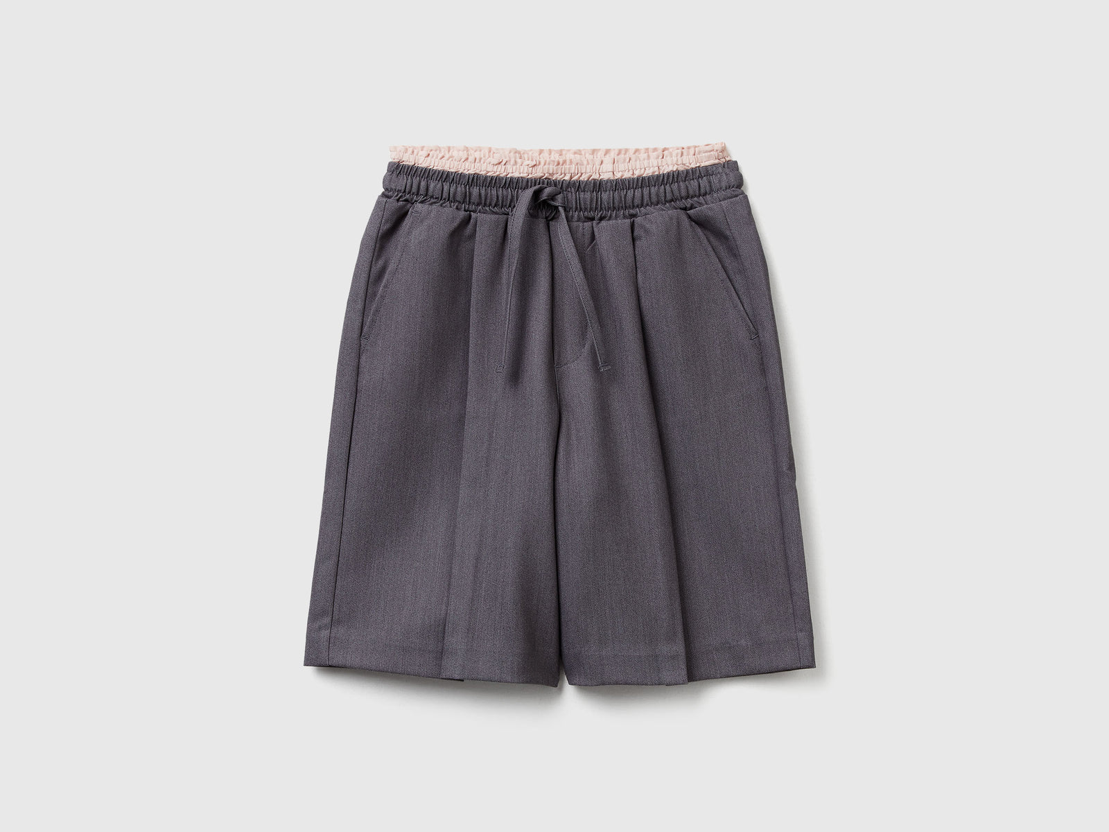 Bermudas amplas em viscose mista - ucb_image_FS