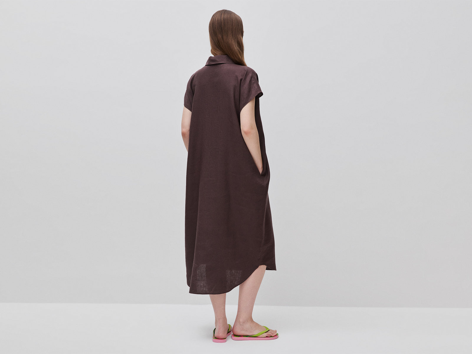Vestido midi em linho puro - ucb_image_B