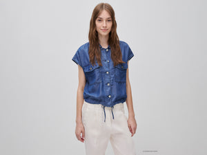 Casaco sem mangas em chambray