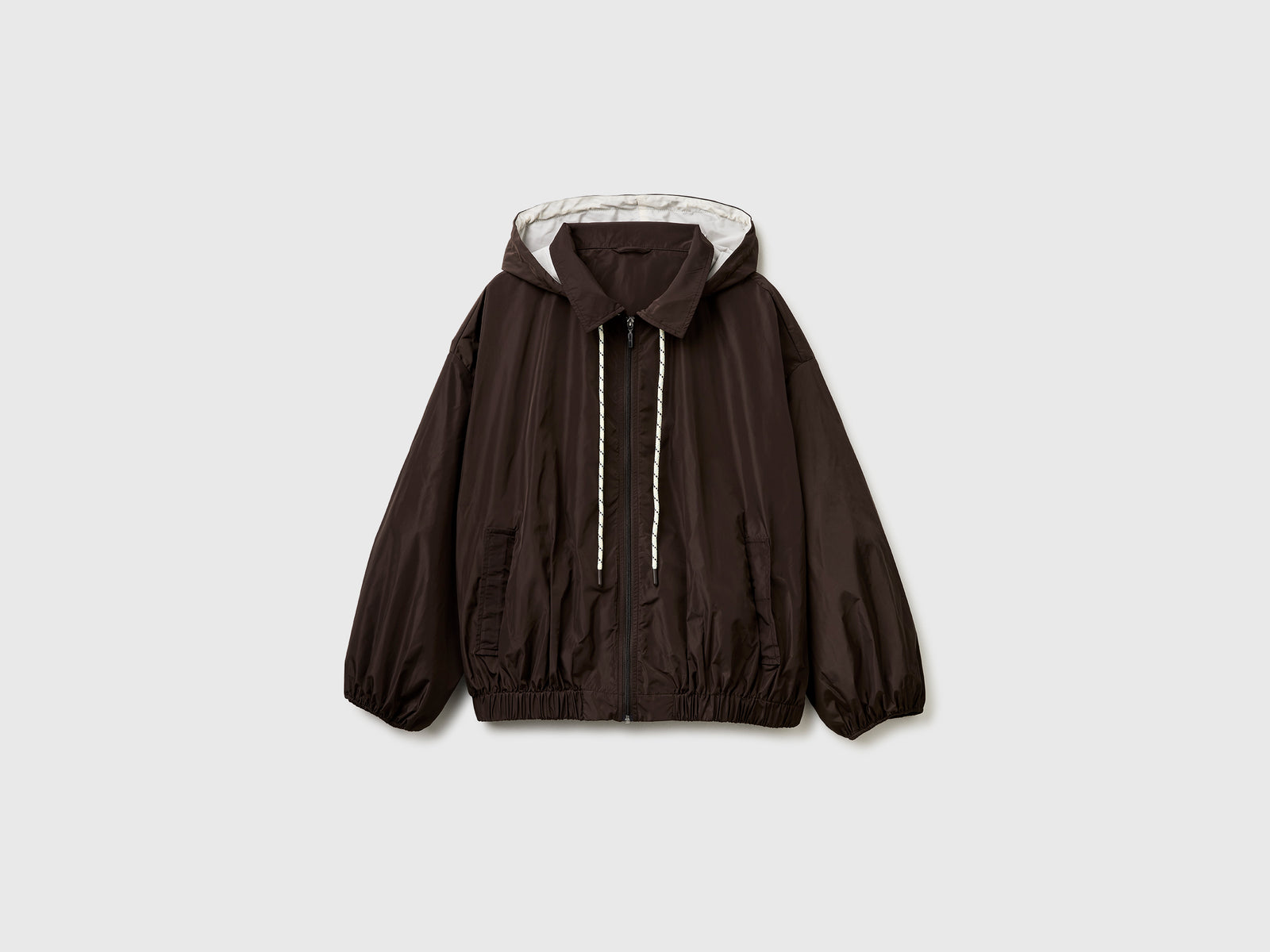 Soft jacket with hood - ucb_image_FS