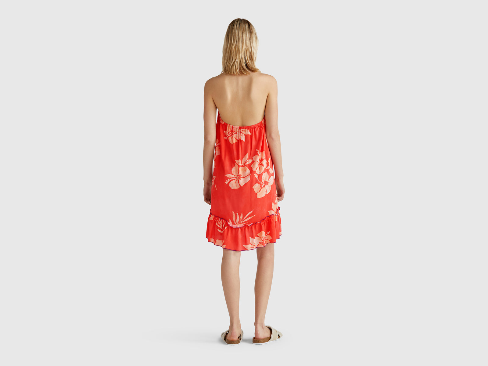 Vestido com estampa de flores - ucb_image_B