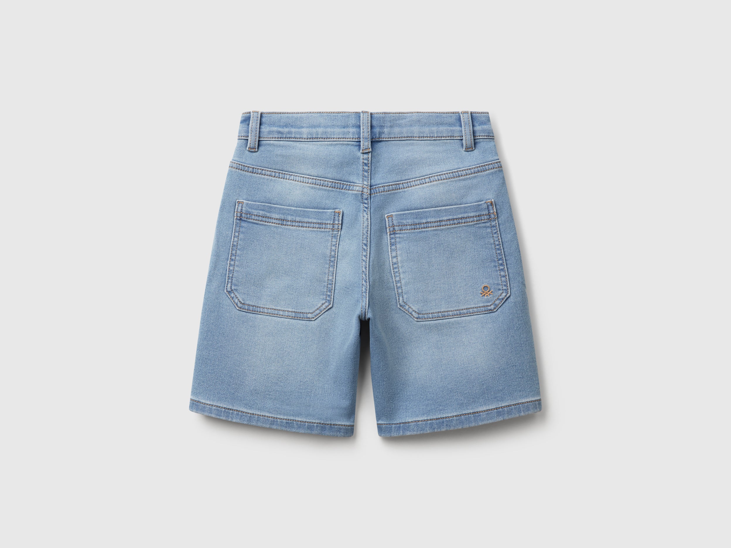 Straight Bermuda shorts in stretch denim - ucb_image_BS