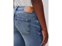Jeans trompete - ucb_image_FY