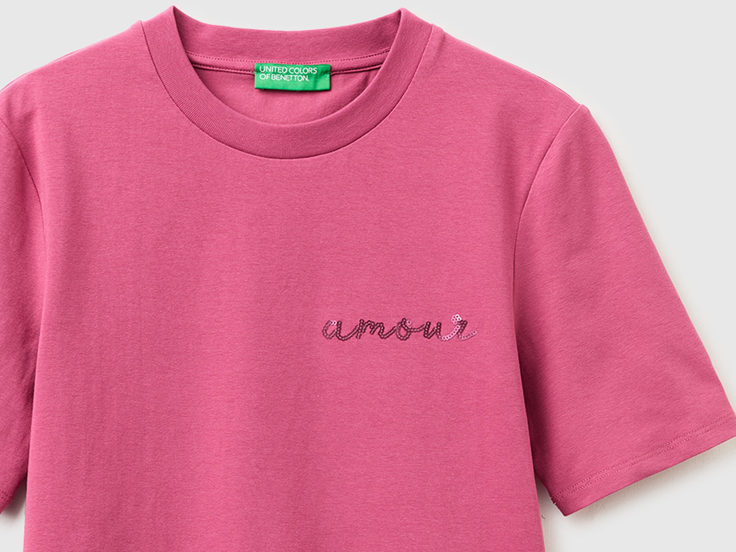 T-shirt with "amour" embroidery - ucb_image_DS1