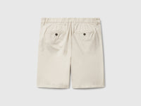 Bermudas chino em algodão leve - ucb_image_BS