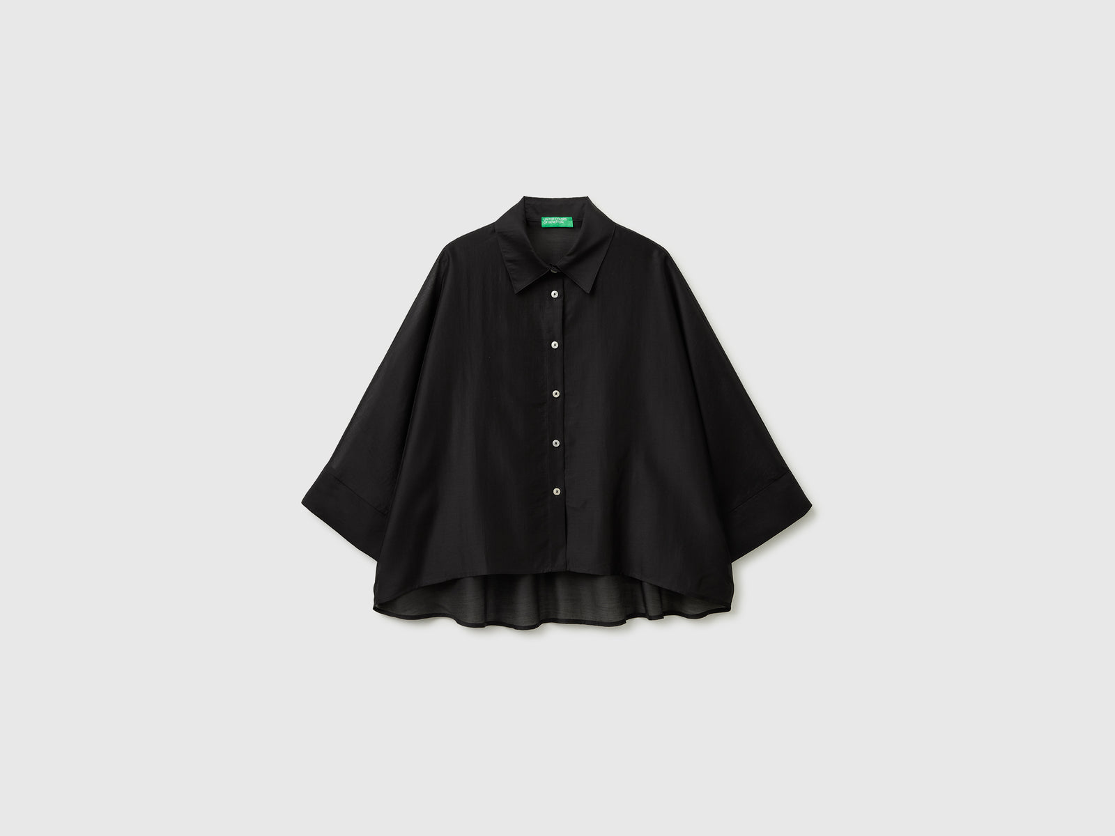 Flowing shirt - ucb_image_FS