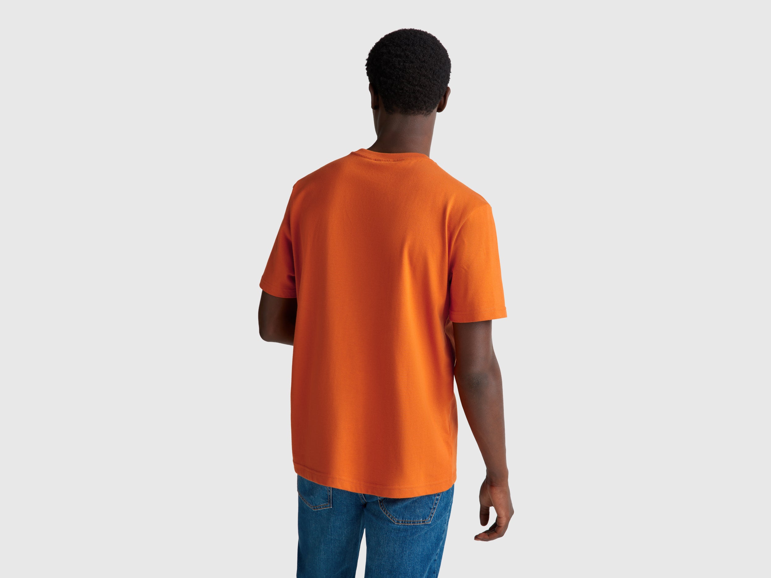 T-shirt básica de algodão  - ucb_image_B