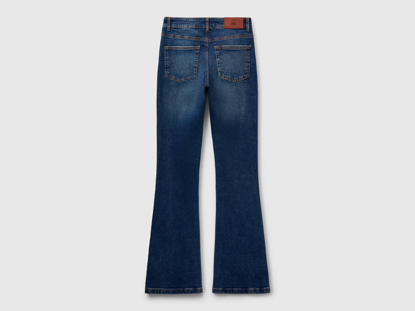 Jeans à boca-de-sino - ucb_image_BS
