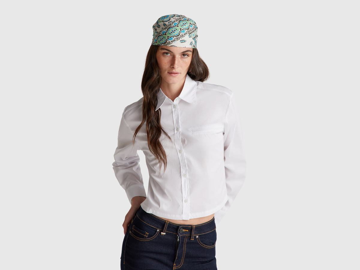 Camisa cropped com bolso pequeno - ucb_image_F