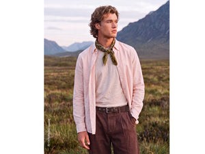 Camisa às riscas button down