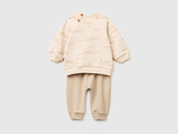 Stretch sweatshirt outfit - ucb_image_BS