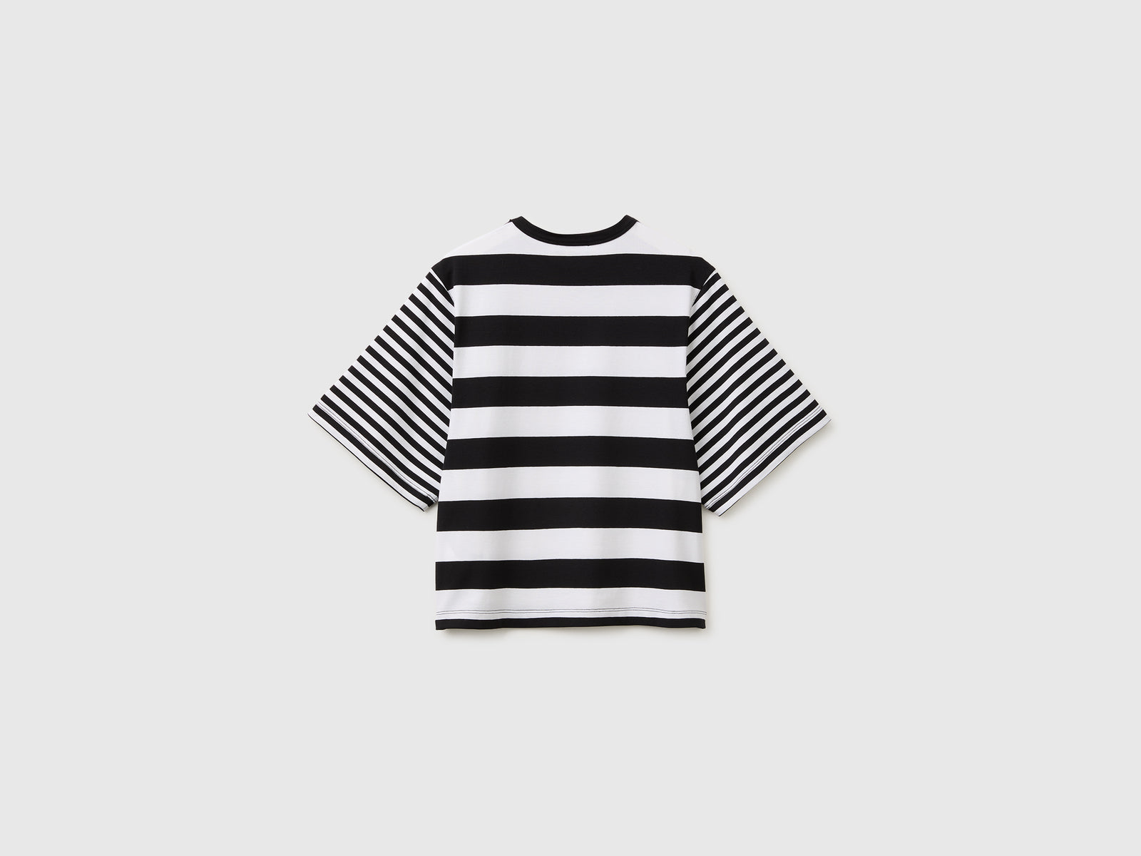 Oversized striped T-shirt - ucb_image_BS