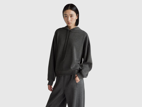 Sweat com capuz em mistura de viscose - ucb_image_F