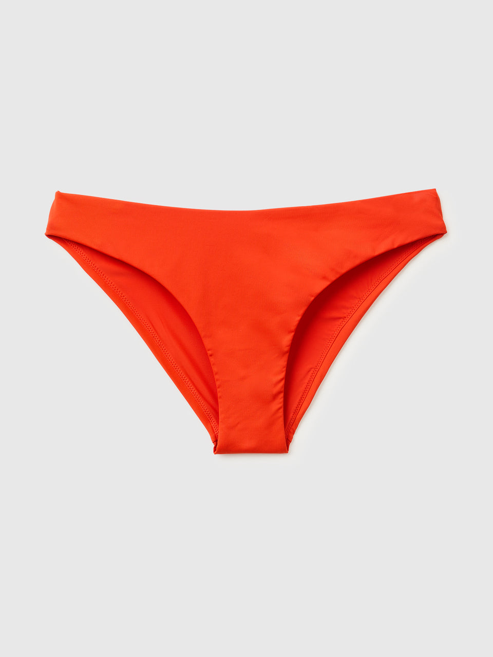 Classic swim briefs in ECONYL® - ucb_image_FS