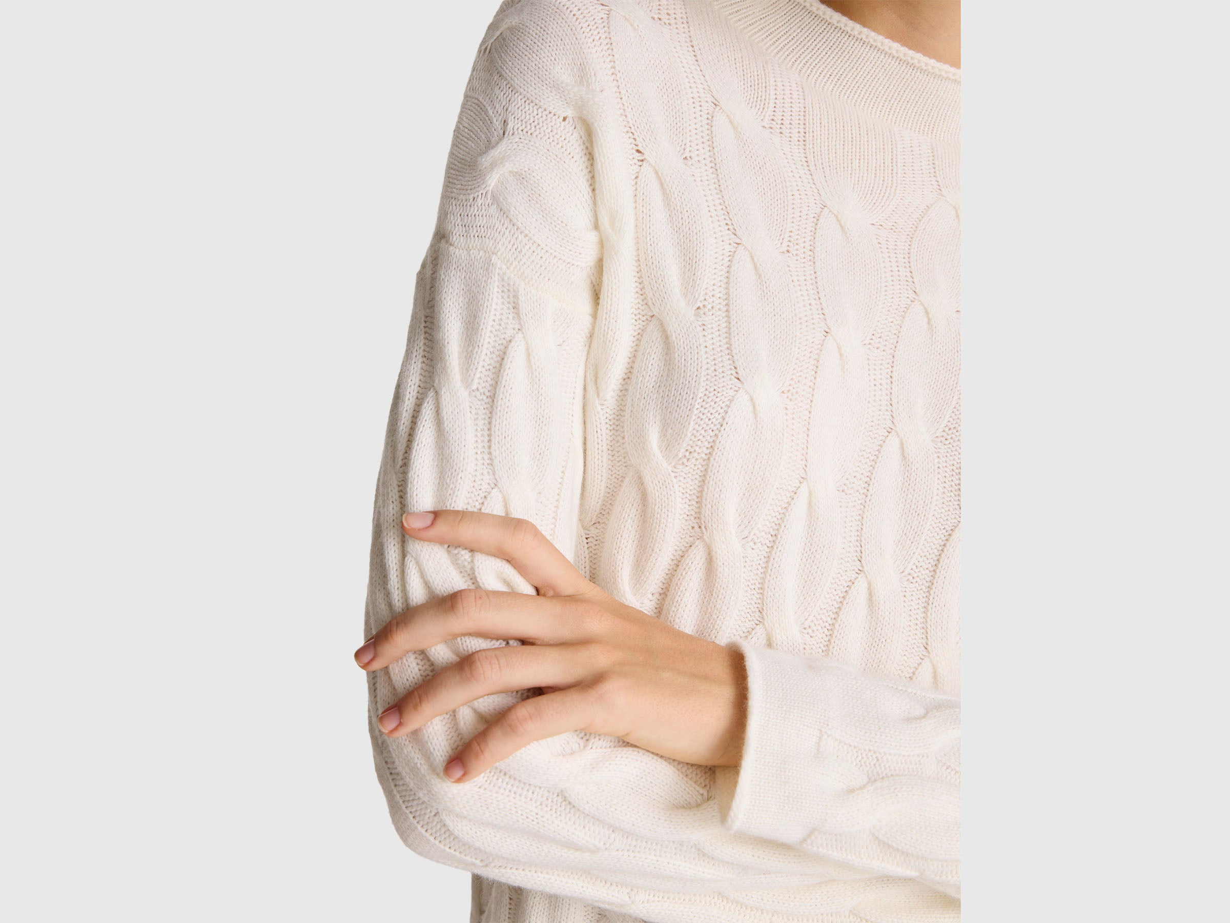 Cashmere blend sweater with cable knit - ucb_image_FY