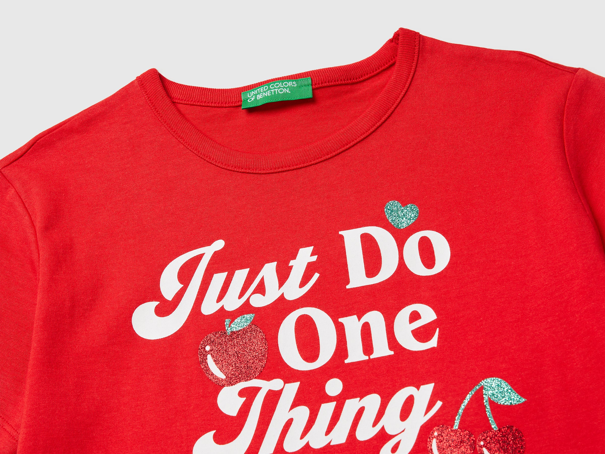 T-shirt with print and glitter - ucb_image_DS1