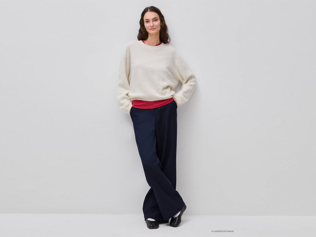 Oversized sweater in wool, cashmere and silk