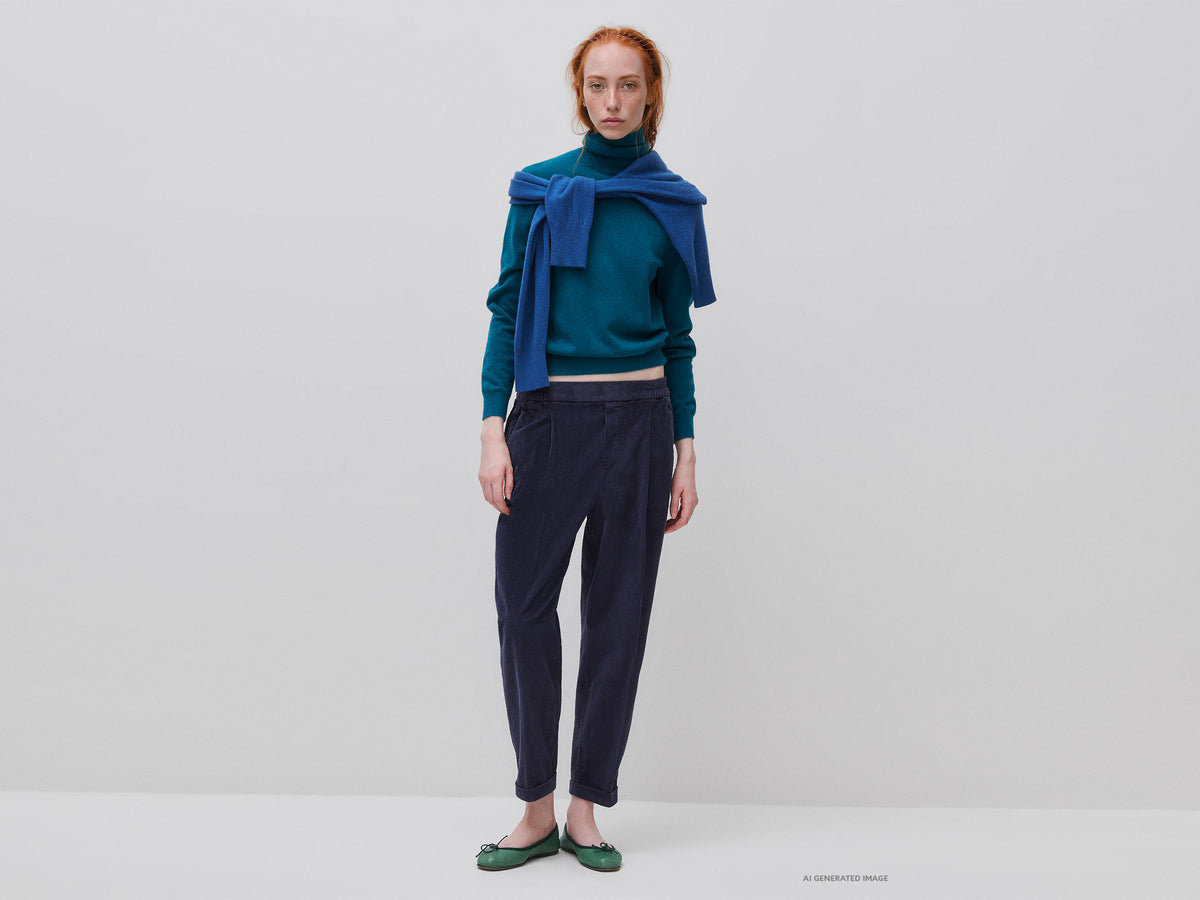 Chinos in velvet with stretch waist