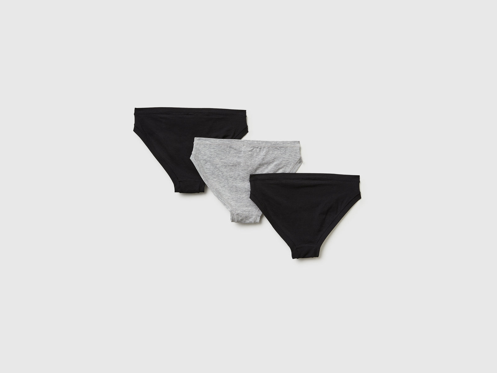 Three low-cut briefs in super stretch cotton - ucb_image_BS