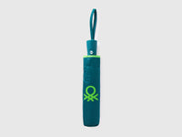 Green umbrella - ucb_image_FS