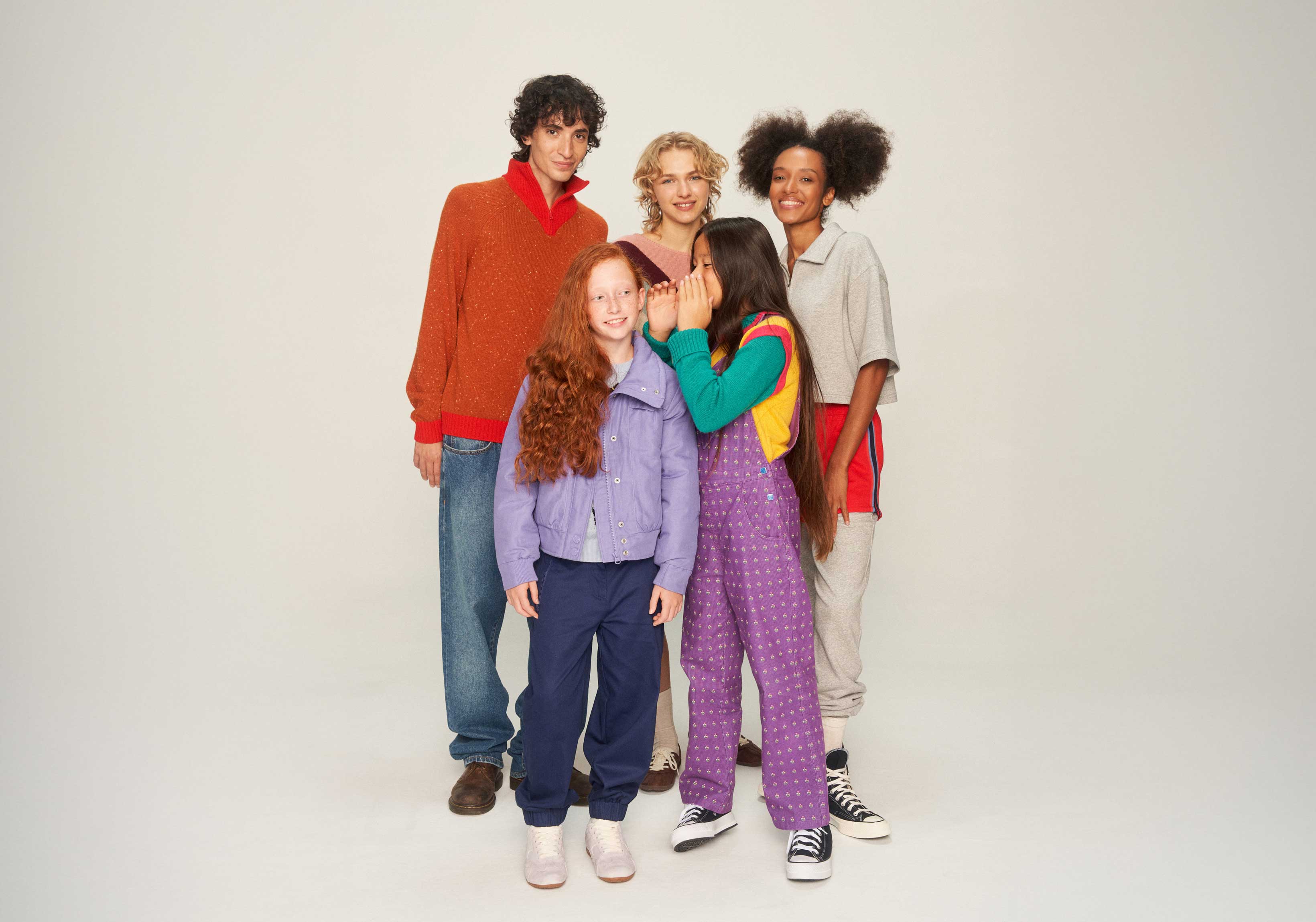 GLAMOUR Spain June 2022 ストレンジャーシングス Nova cápsula Stranger Things | Benetton