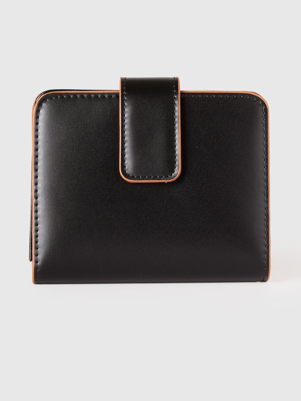 Compact wallet - ucb_image_FS