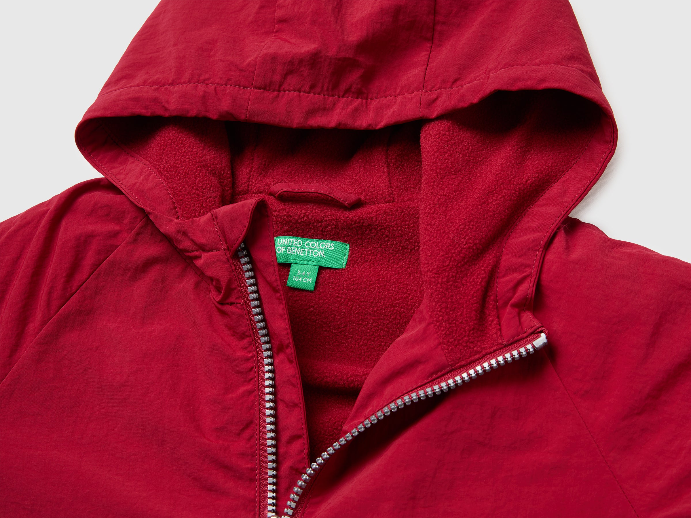 Blusão em nylon com capuz - ucb_image_DS1