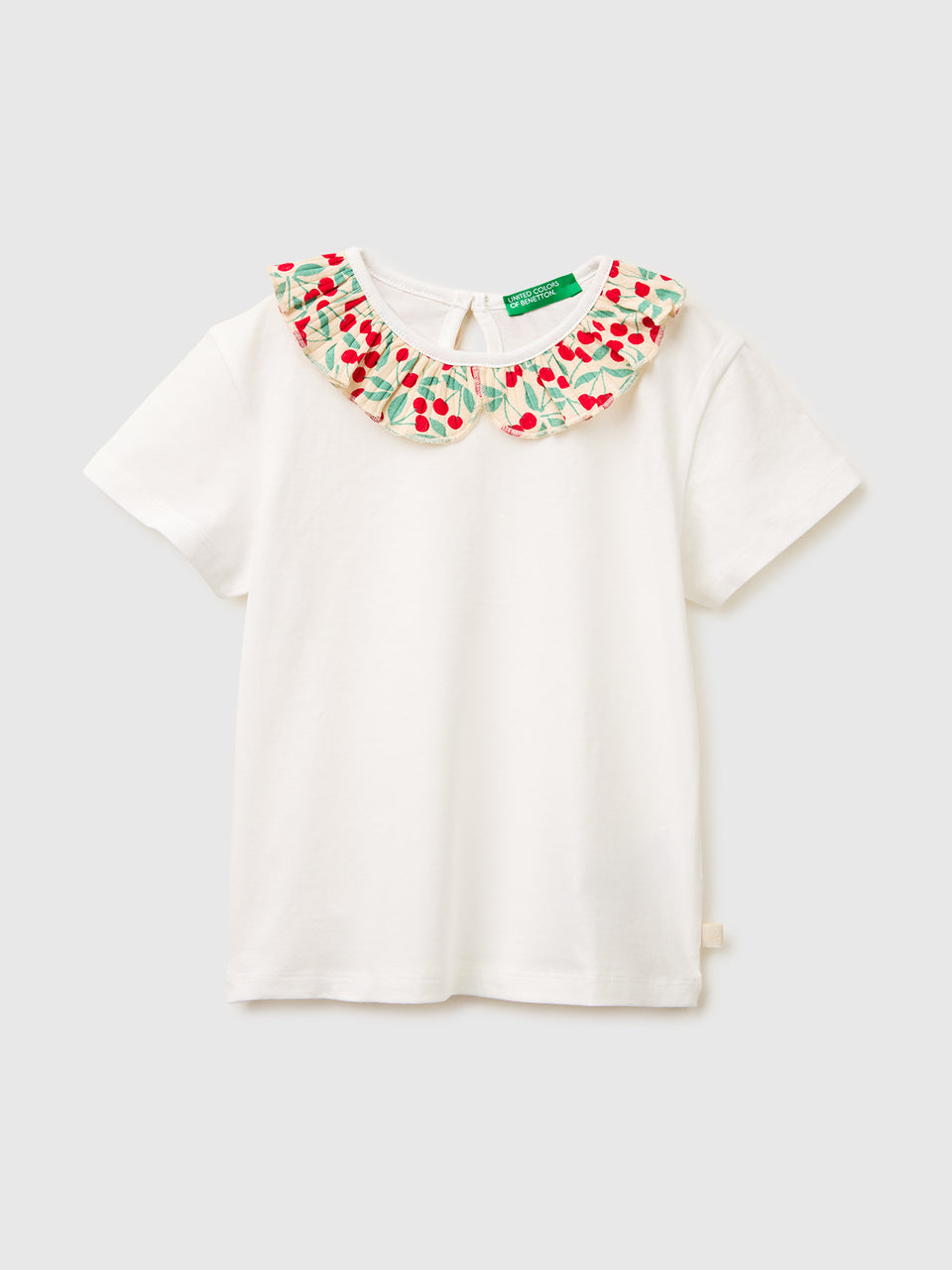 T-shirt com folhos na gola - ucb_image_FS