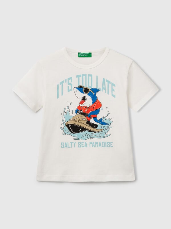 T-shirt em algodão orgânico com estampa Menino