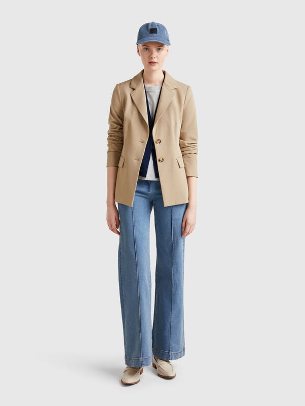 Jeans flare fit de cintura subida Mulher