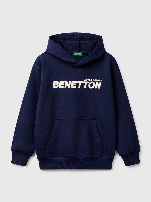 Sweat com estampa e capuz  Menino