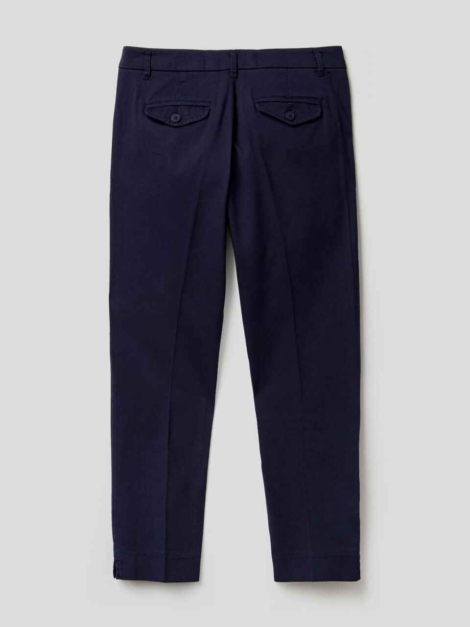 Chinos cropped em algodão stretch image number 2