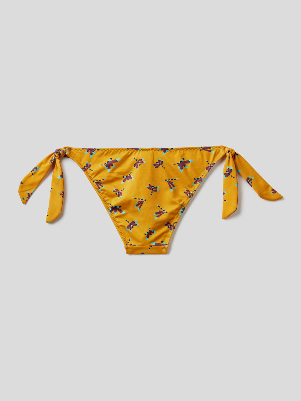Cueca estampada com laços image number 2