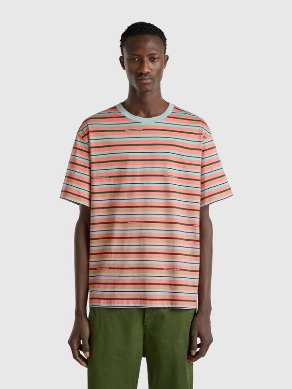 T-shirt às riscas over fit Homem