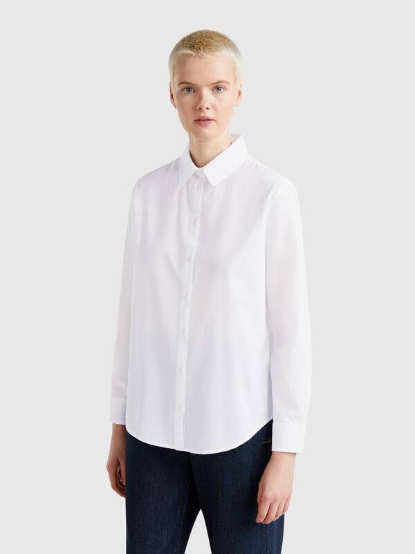 Camisa regular fit em algodão leve Mulher