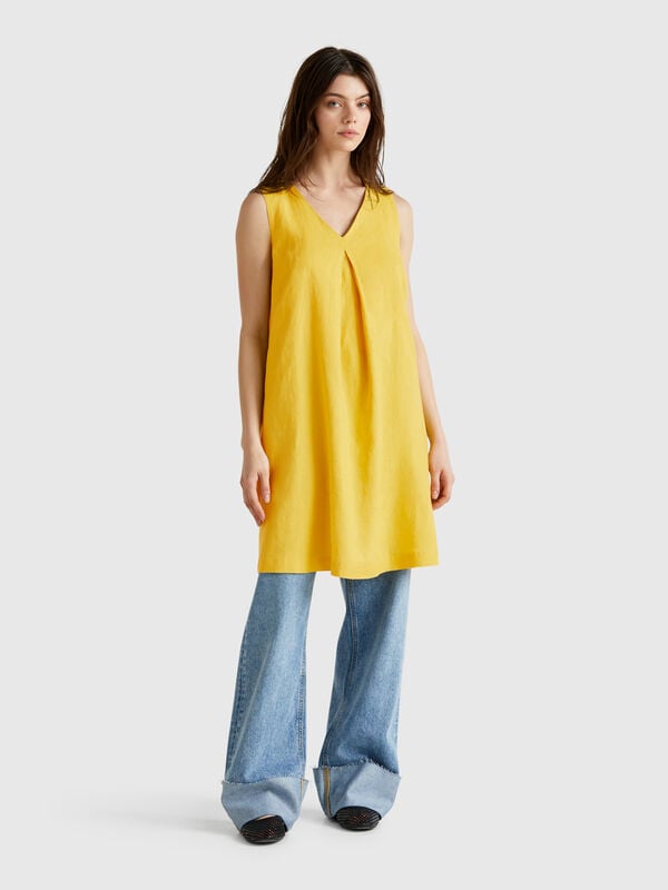Vestido sem mangas em linho puro Mulher