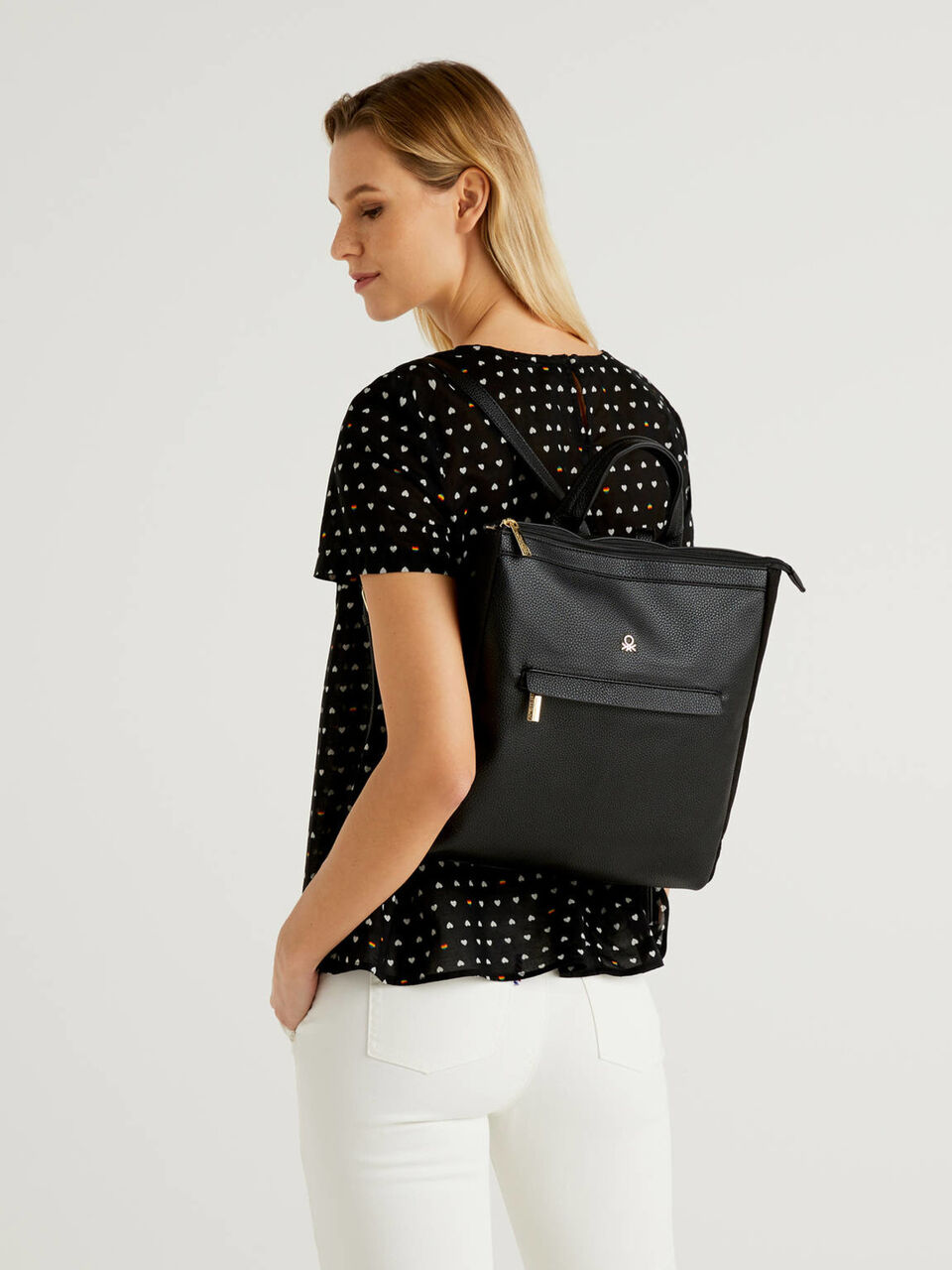 Mochila com bolso image number 2