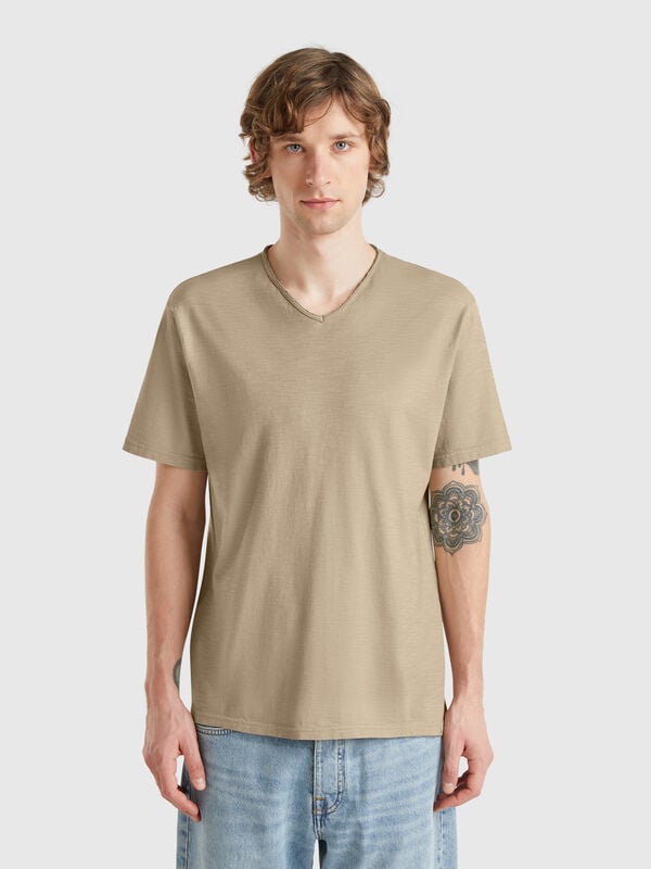 T-shirt 100% algodão com decote em V Homem