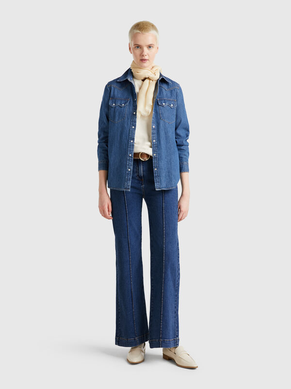 Jeans flare fit de cintura subida Mulher