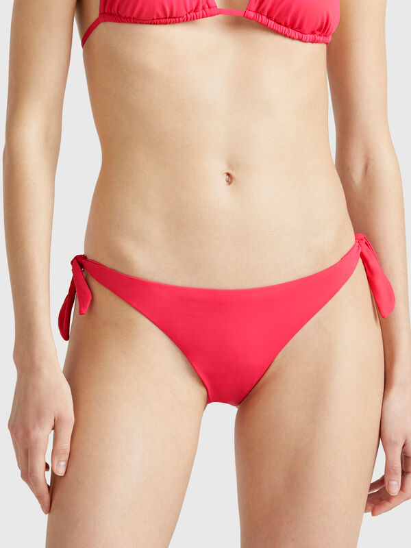 Slip de banho com laços laterais Mulher