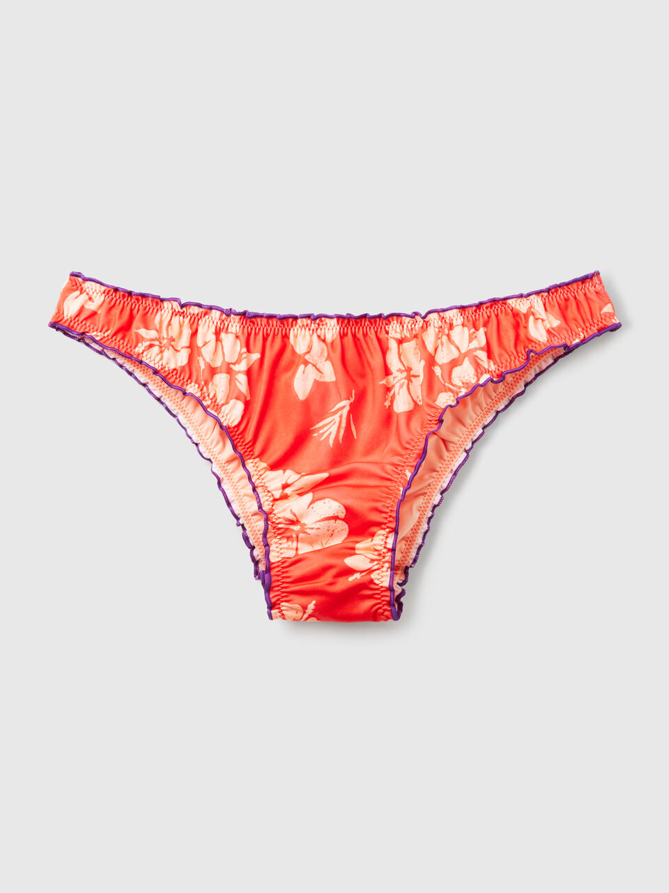 SWIMMING BRIEFS Mulher image number 1