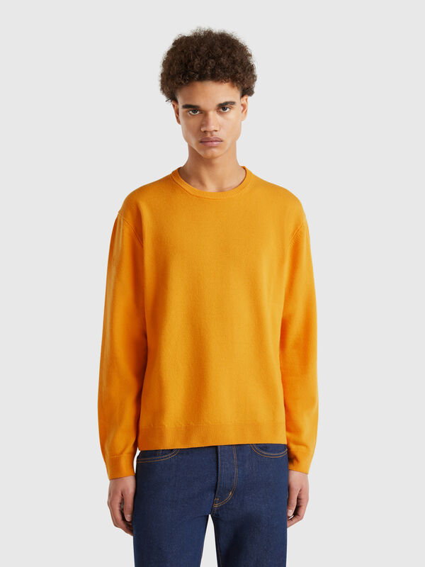 Camisola amarelo ocre em pura lã Merino Homem