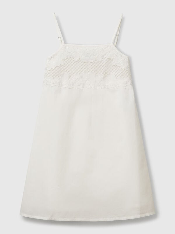 Vestido com top bordado Menina