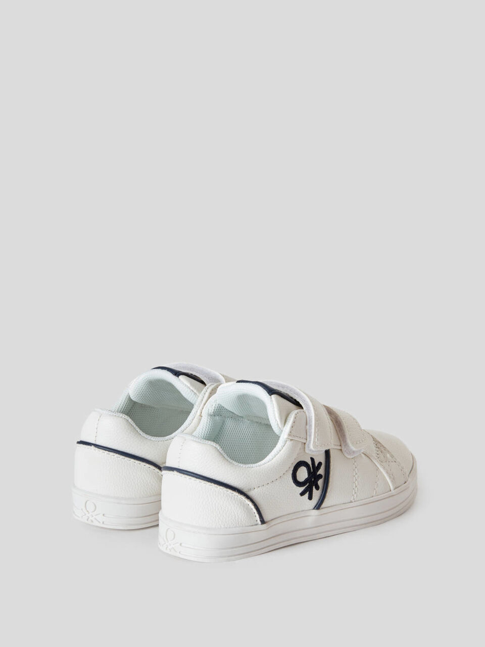 Sneakers com fecho de velcro duplo image number 2