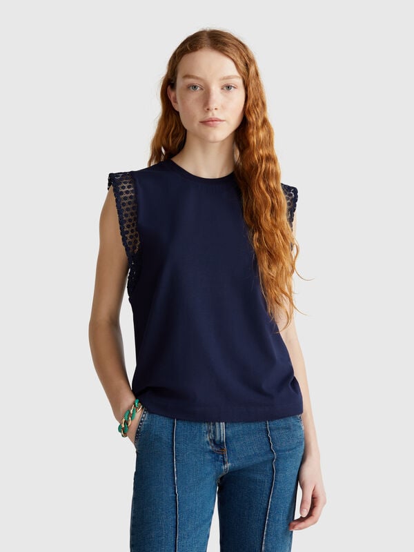 Top com con macramé Mulher