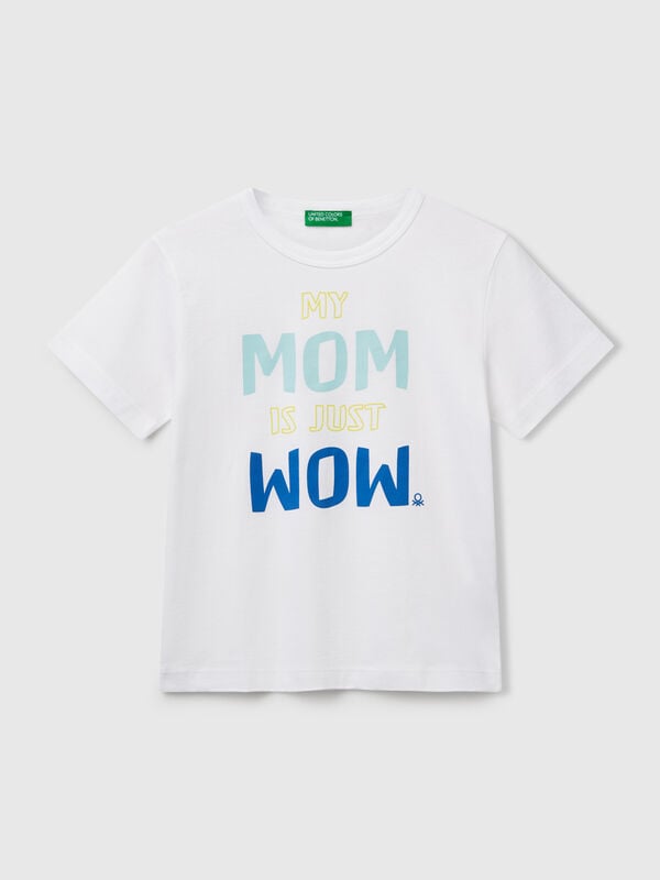 T-shirt em algodão orgânico com estampa Menino