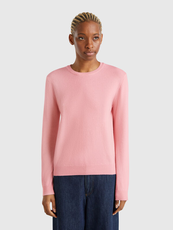 Camisola de gola redonda rosa pó em lã Merino Mulher