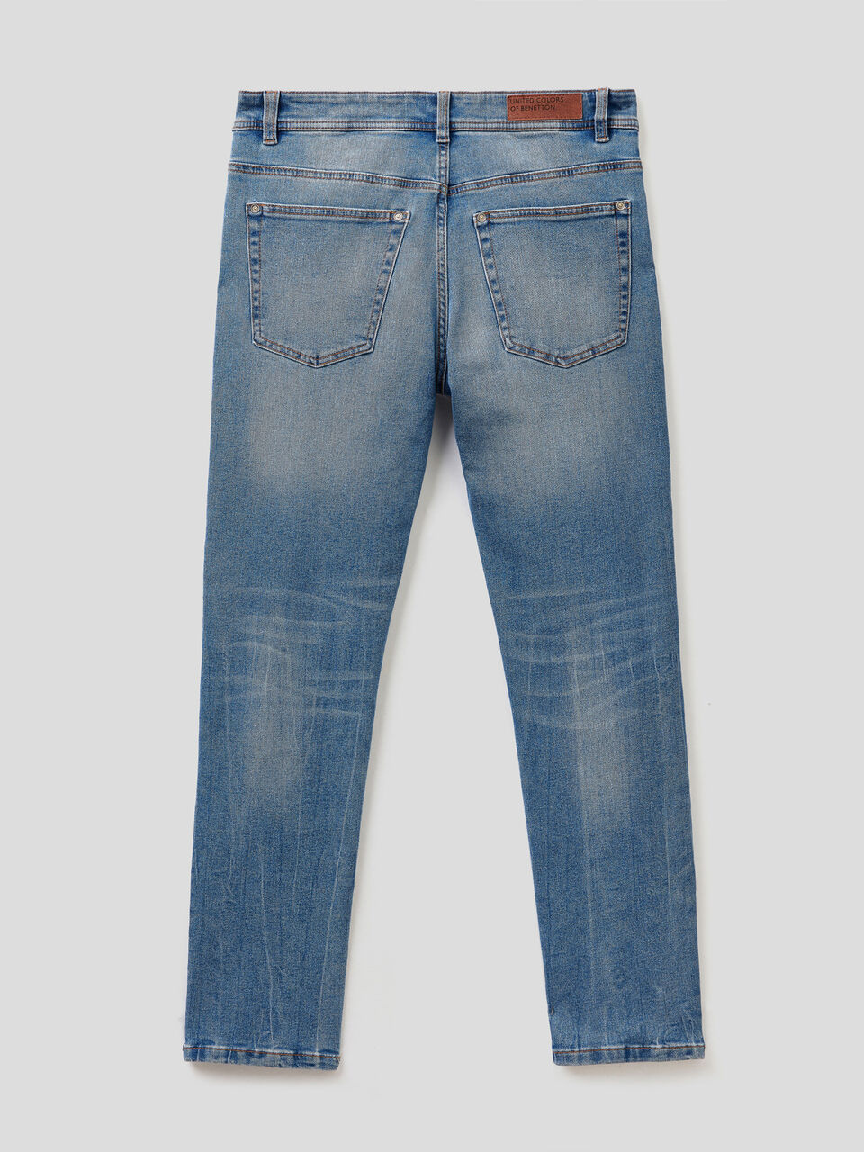 Jeans slim fit cinco bolsos image number 2