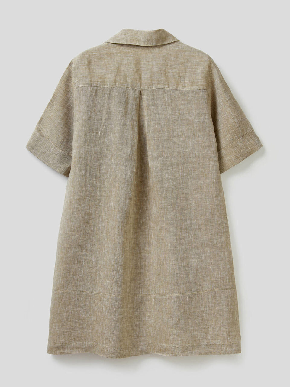 Vestido curto em 100% linho image number null